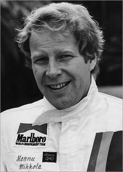 autograph HANNU MIKKOLA_2