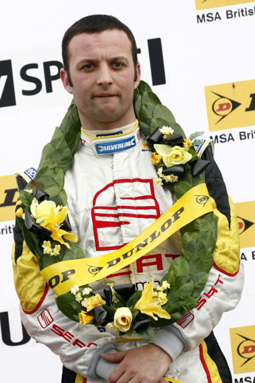autograph DARREN TURNER_2