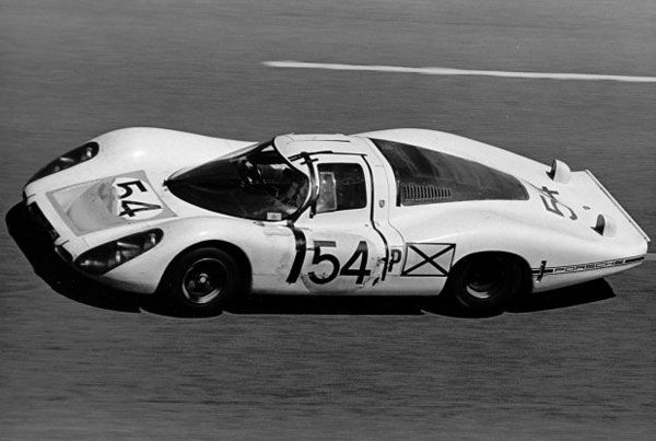 1968 DAYTONA 24 HRS PORSCHE 907 ELFORD NEERPASCH