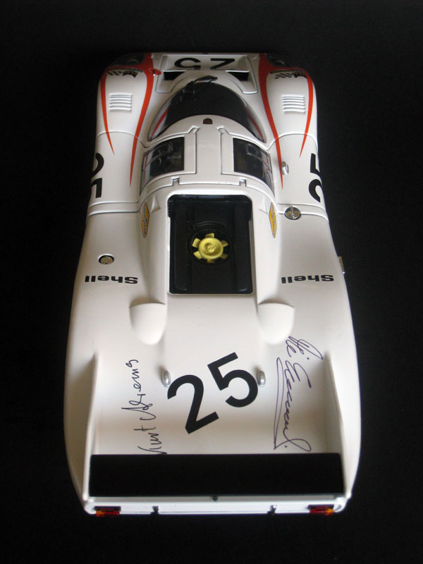 Porsche 917 Langheck scale model 1:18